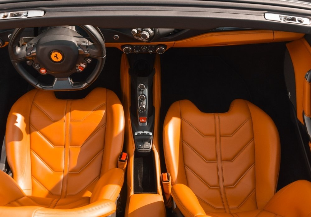 Ferrari 488 Spider | Rain Luxury